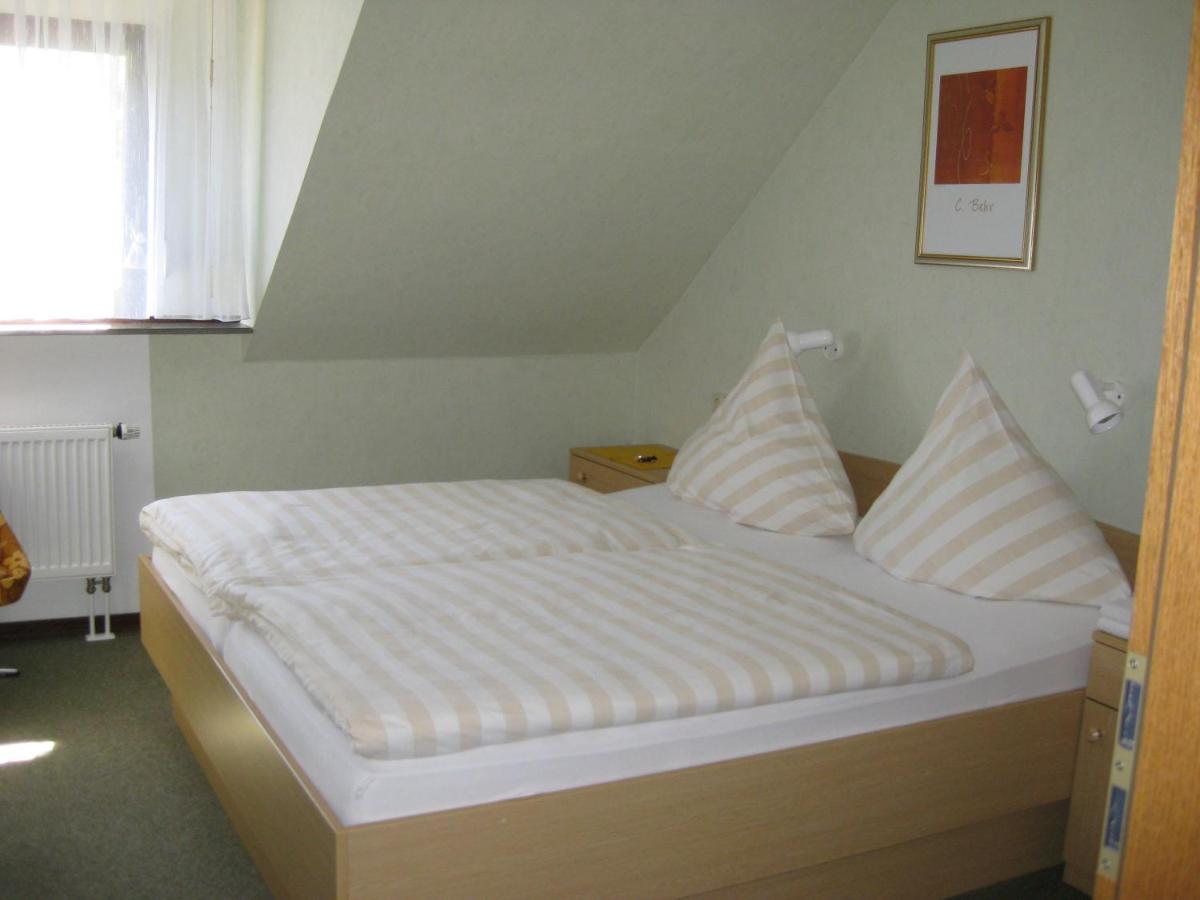 Mosel-Appartements Nehren Zell an der Mosel Exterior foto